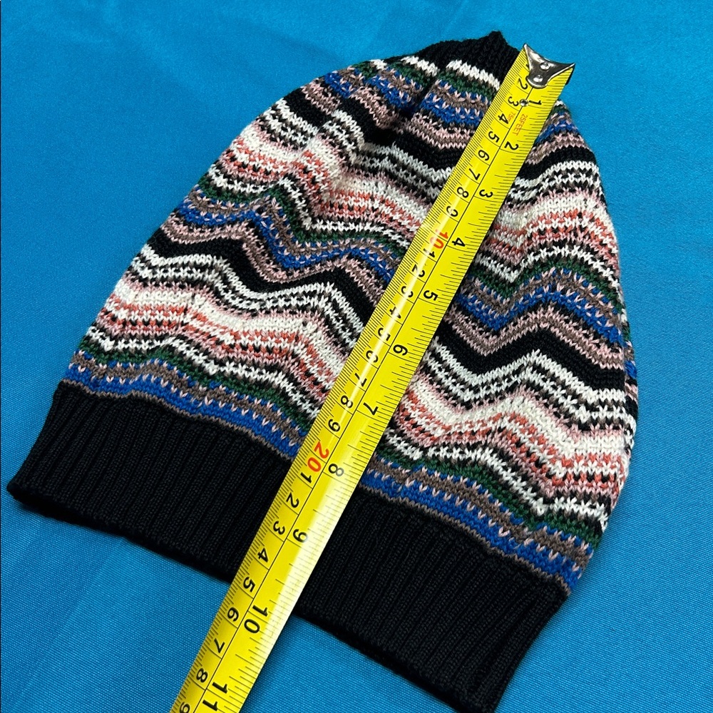 1641 Missoni Scarf and Beanie set Black White Blue - Picture 4 of 9